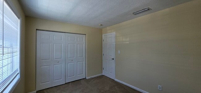 Photo - 108 Pompano Dr SE Unit # D