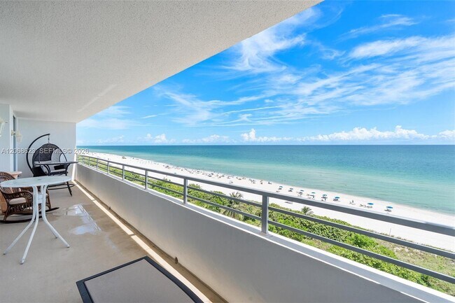 Photo - 5555 Collins Ave Unit 10K