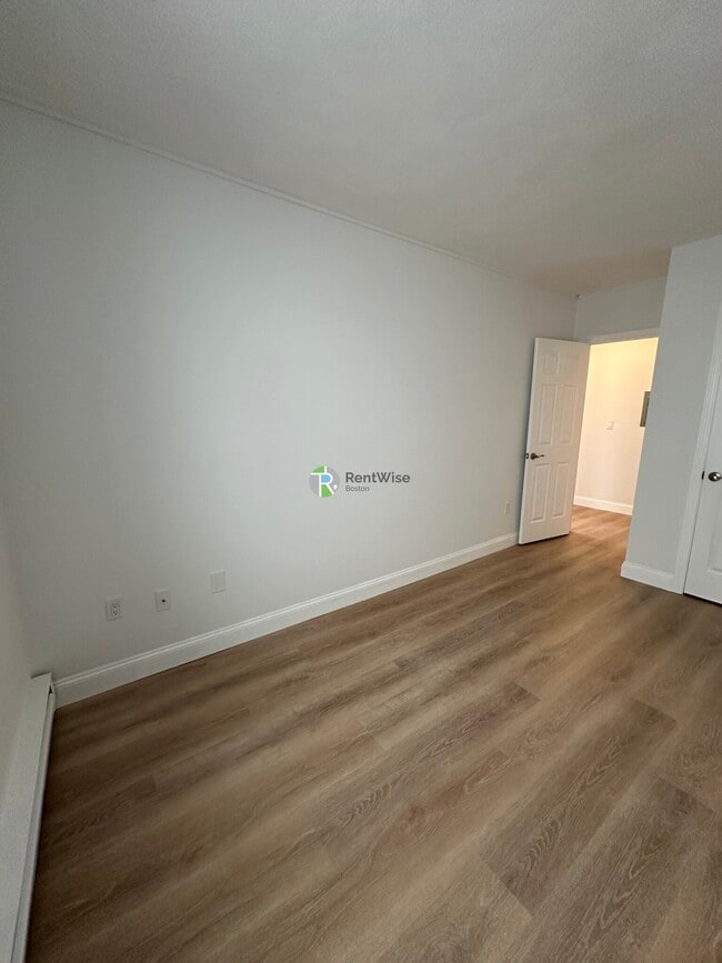 Photo - 111 Norway St Unit 404