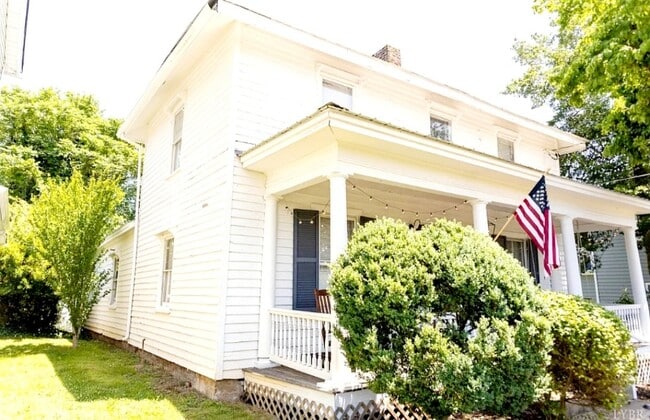 Photo - 614 Norwood St