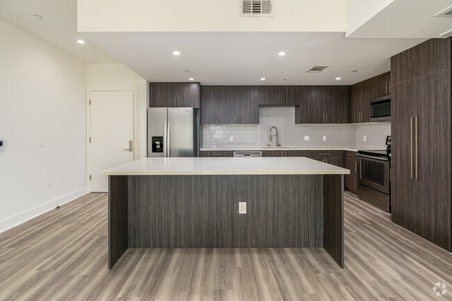 3BR, 3BA - 1,350SF - Kitchen