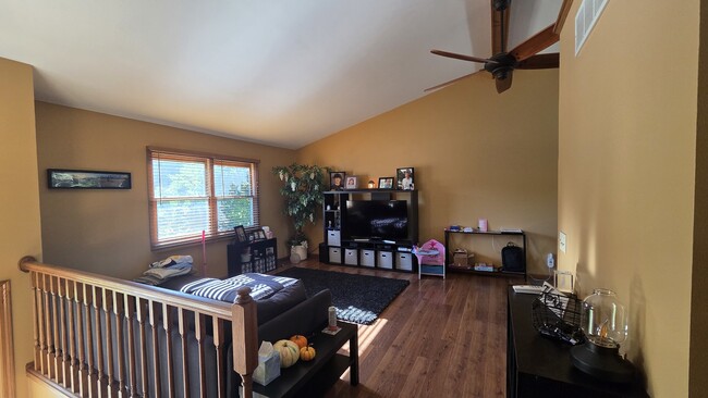 Photo - 3611 Fawn Ln
