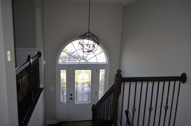 Photo - 1062 Harrison Way