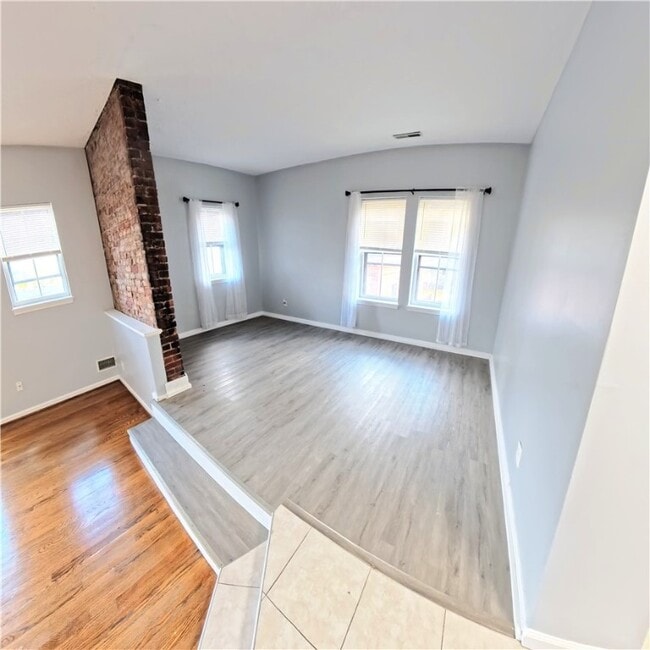 Photo - 14 Atkinson St