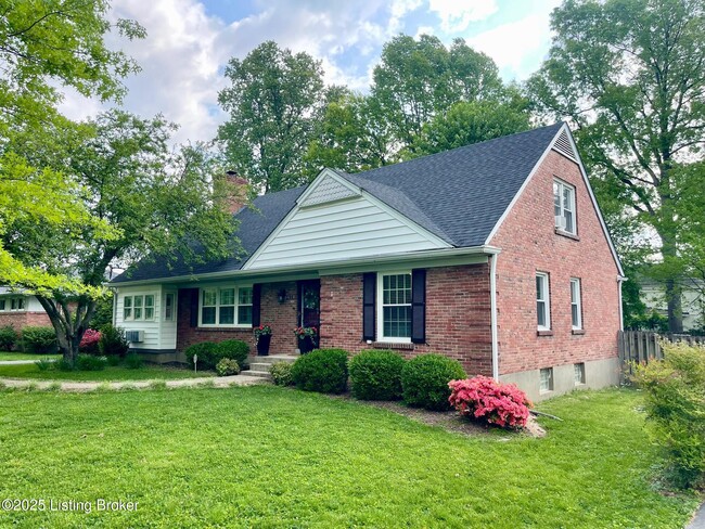 Photo - 211 Heady Ave House