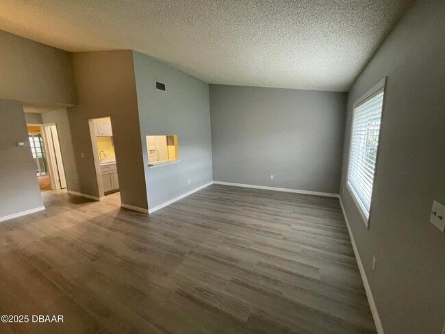 Photo - 15 Birdie Dr