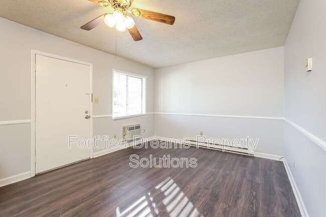 Photo - 4368 Ogburn Ave