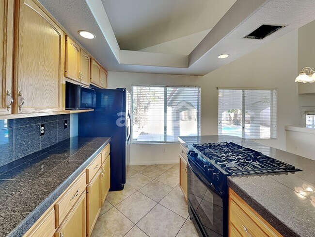 Photo - 2678 African Violet Ave