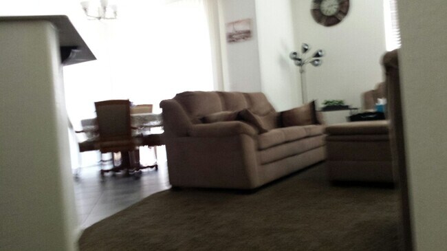 Photo - 2 bedroom /2 bath with a garage located in... Unidad 332