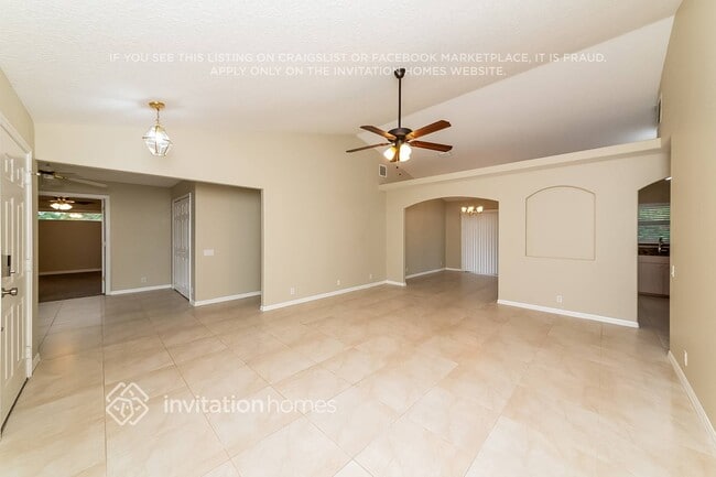 Photo - 7348 Linden Ln