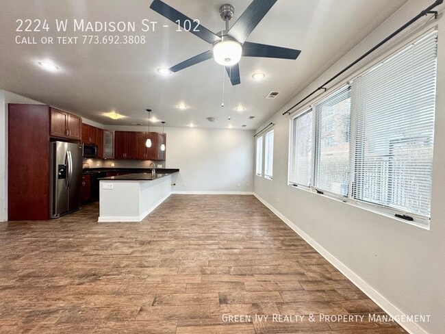 Photo - 2224 W Madison St Unit 102