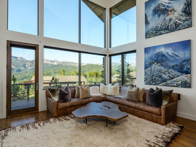 Photo - 6 Silver Peaks Dr Unit ID1255665P