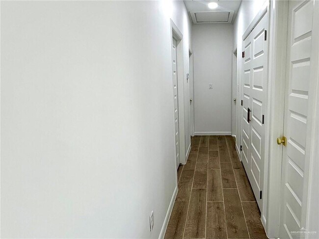 Photo - 13 Brookside Bend St Unit 4