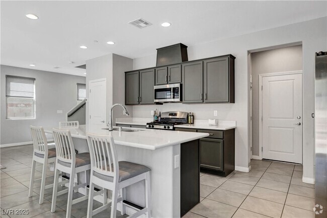 Building Photo - 15 Santo Mio Ct Rental