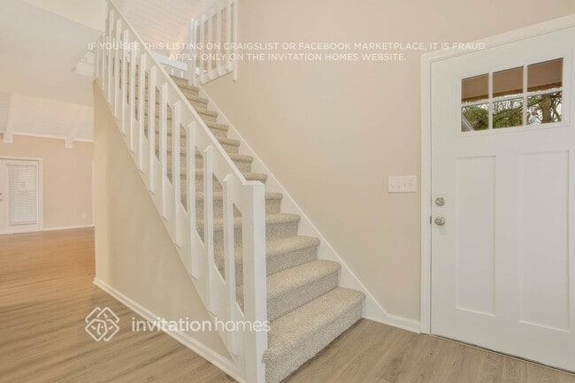 Photo - 310 Homestead Cir NW