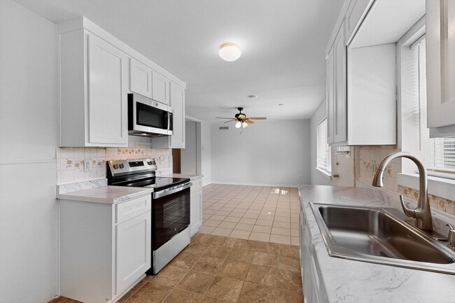 Photo - 4009 Providence Dr