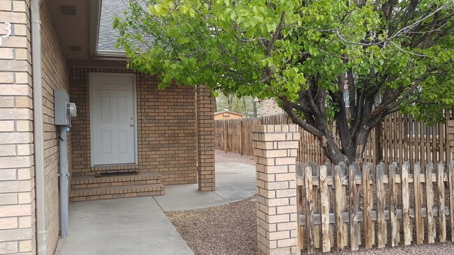 Photo - 2401/2403 N 10th St Unit 2403 N 10th St
