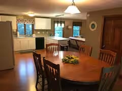 8 Woodbridge Rd Unit 1
