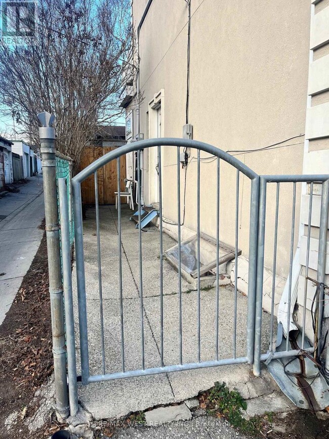 Photo - 54 Wyndham St