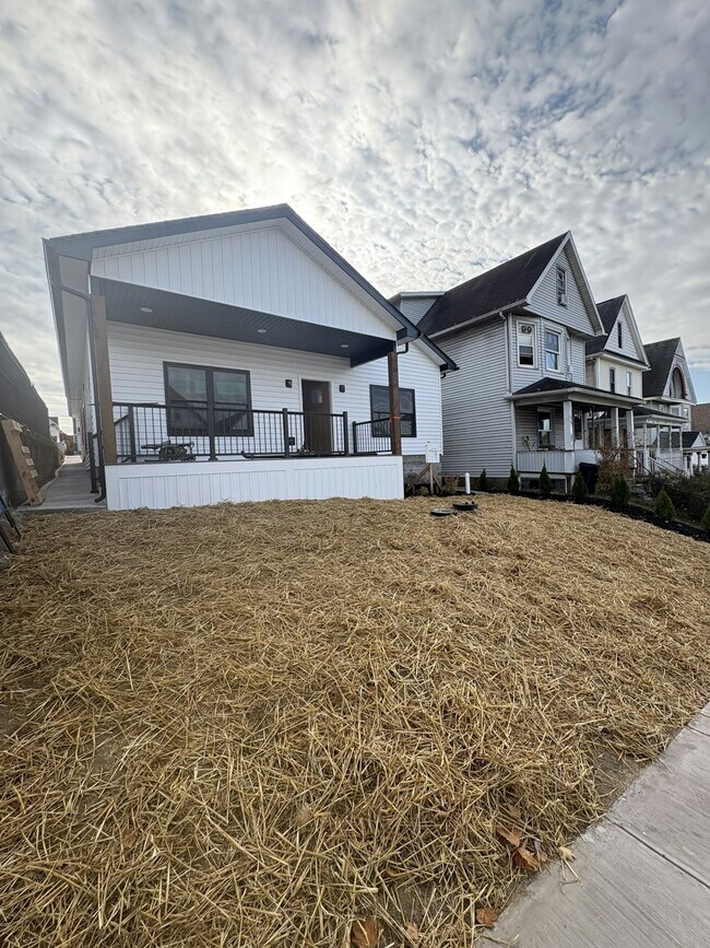 Photo - 708 Harrison Ave
