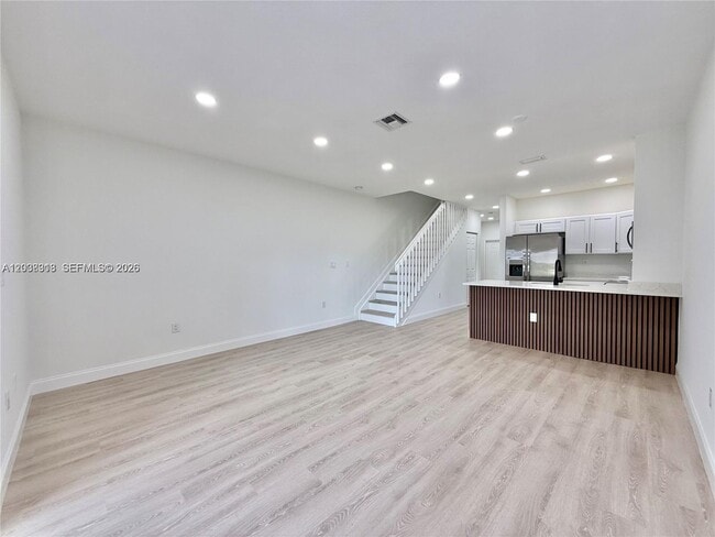 Photo - 4412 Woodland Cir