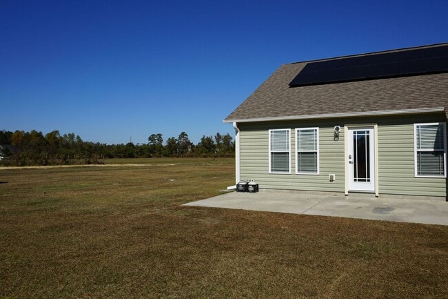 Photo - 3 Bedroom 2 Full bathrooms w/ Bonus room in Richlands!