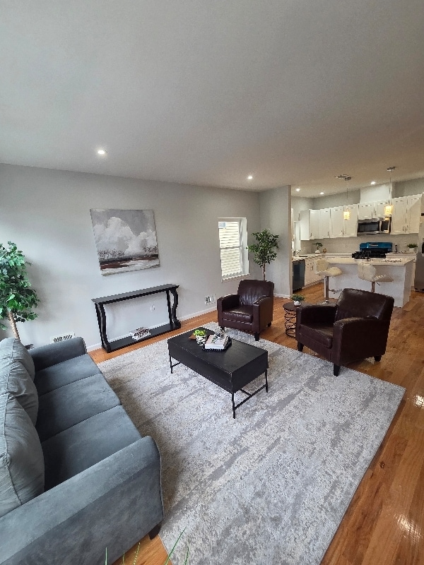 Photo - 22 Speedway Ave