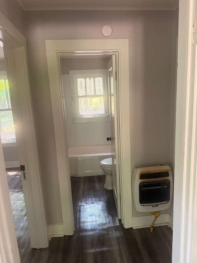 Photo - 144 Midland St