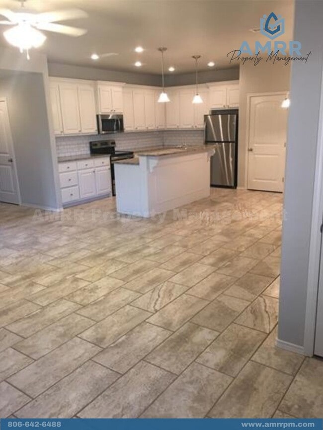Photo - Spacious & Modern 2-Bedroom Townhome