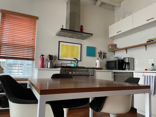 Photo - 1003 P St NW