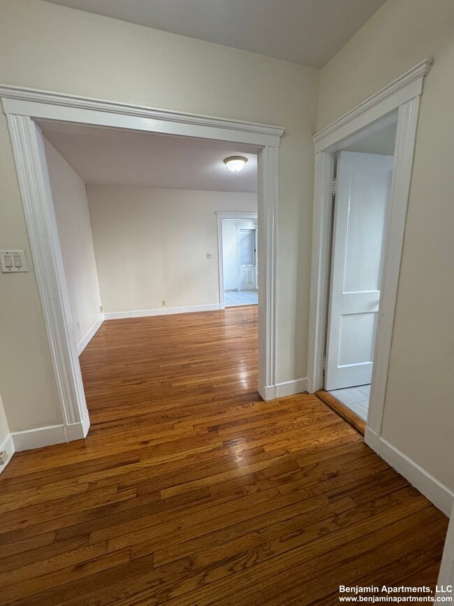 Photo - 120 Washington St