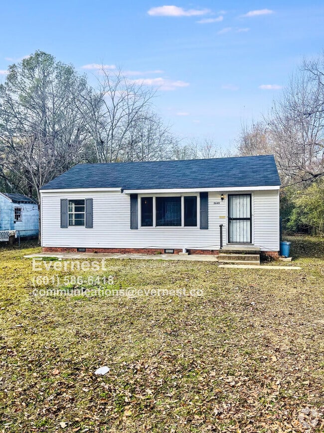 Building Photo - 2649 Brookwood Dr Rental