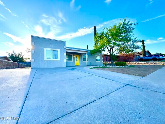 Photo - 1640 Doug Olson Dr