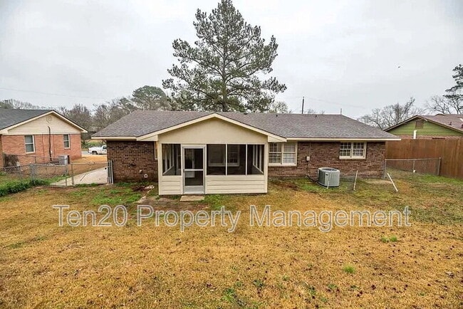 Photo - 5207 Grady Dr