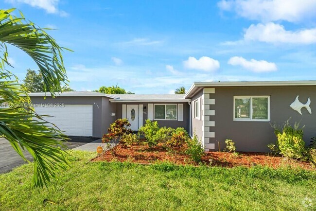 Building Photo - 4777 NW 5th St Rental