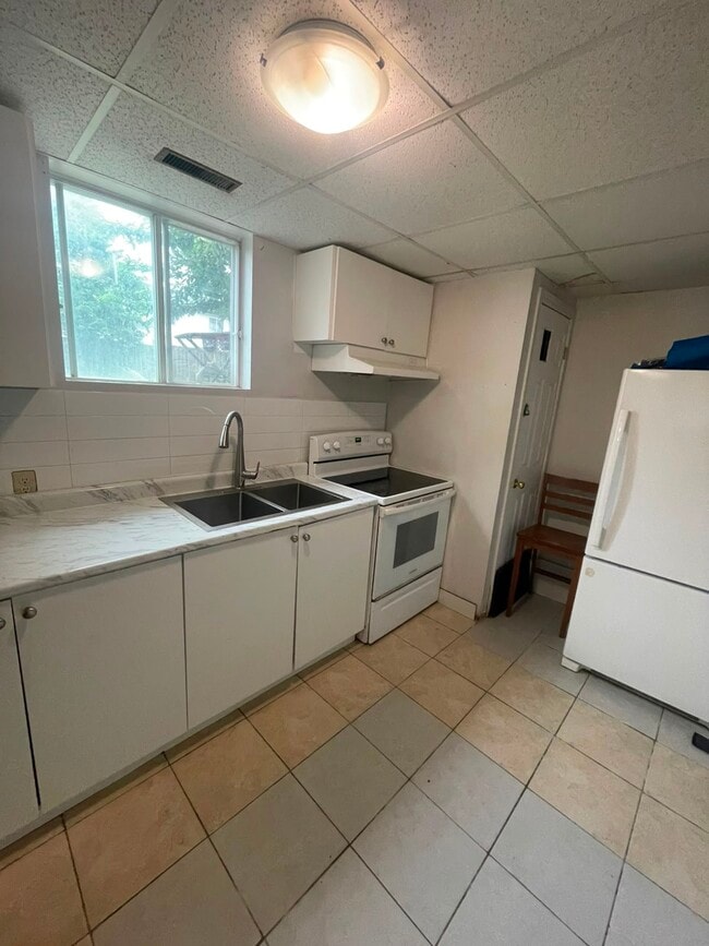Photo - 501 Thorndale Dr