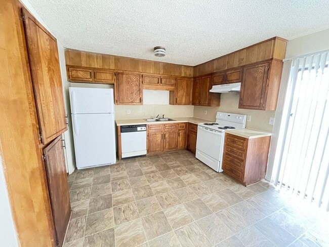 Photo - 4408 Lake Rd Unit # A