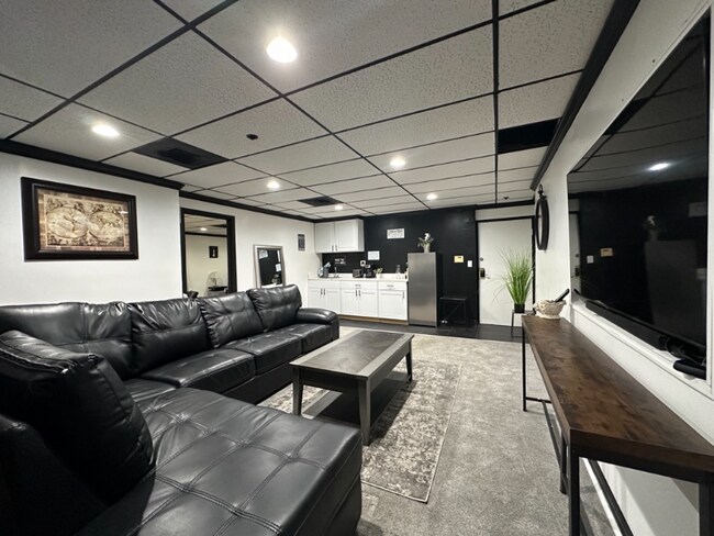 Photo - 4730 Clifton Rd Apartment Unit X