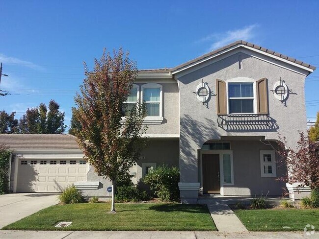 Building Photo - Charming 3 bedroom 2.5 bathroom home in Fo...