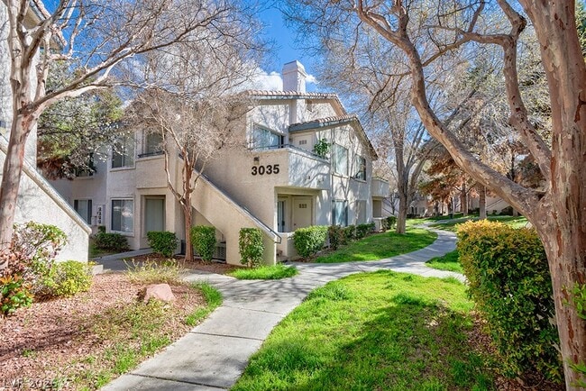 Photo - 3035 Casey Dr Unit 201