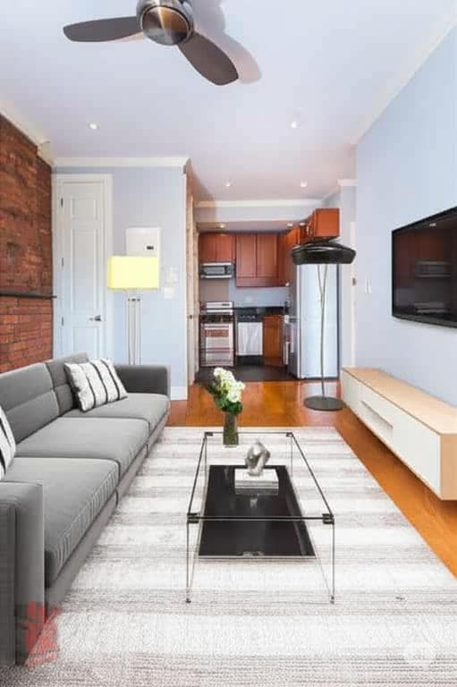 Building Photo - 562 Hudson St Rental