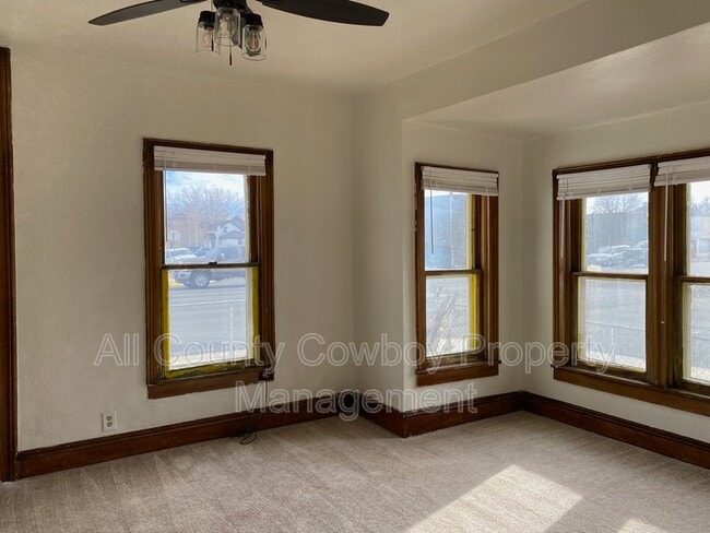 Photo - 720 S 3rd St