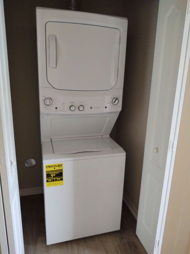 Photo - FIRST MONTHS RENT FREE WITH A ONE YEAR LEASE,2 BEDROOM 1 BATHROOM  INSIDE LAUNDRY AND PET FRIENDLY..