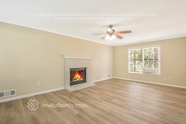 Photo - 300 Birch Creek Cir