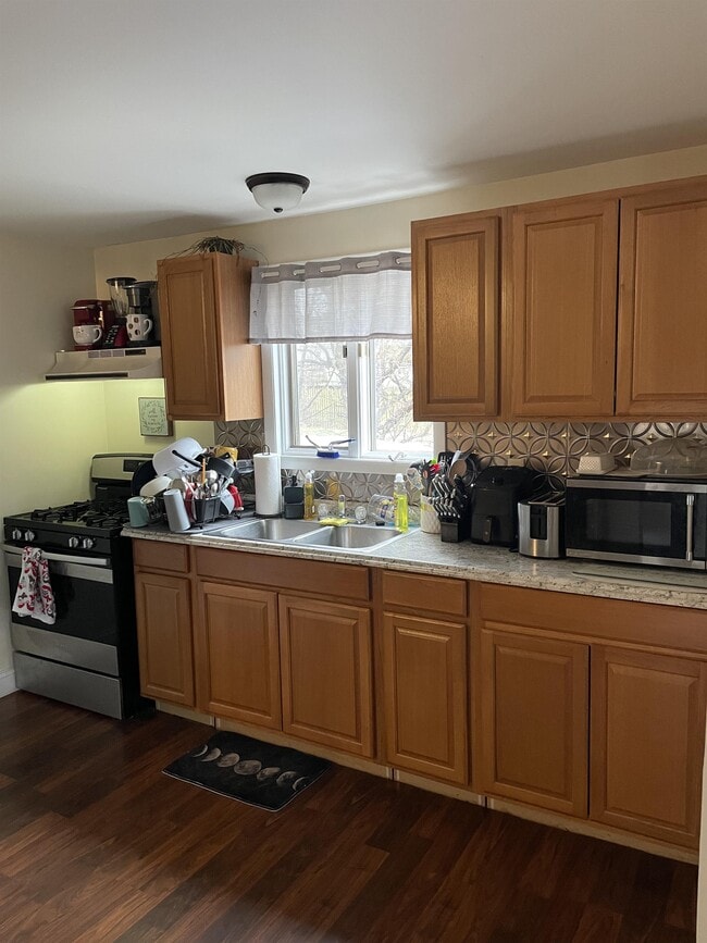 Photo - 23 NW 9th St