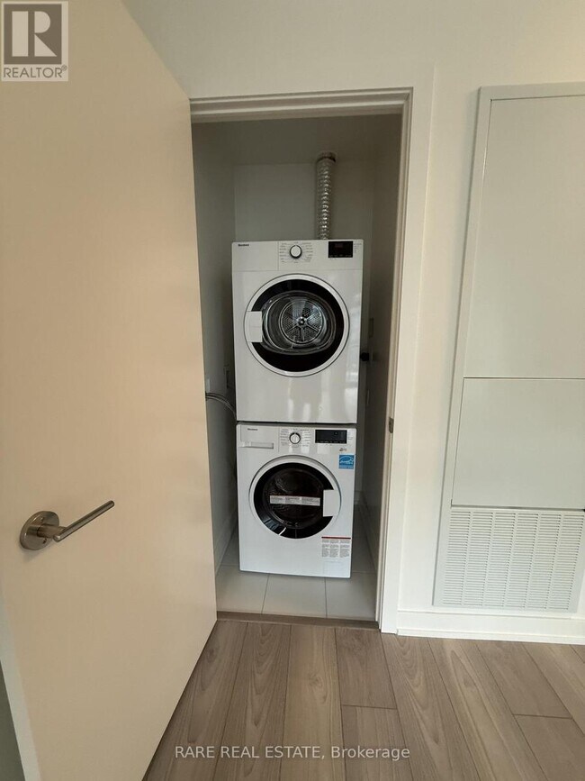 Photo - 110 Broadway Ave Unit 2706