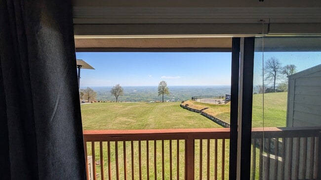 Photo - 2881 White Oak Mountain Rd Unit B11