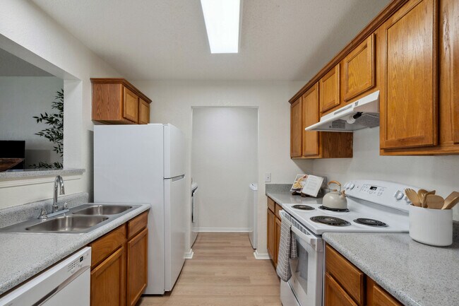 Tinker on Forty8 apartments — community photo