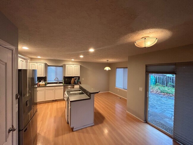 Photo - Beautiful 3 Bedroom, 2 Bath House in McMin...
