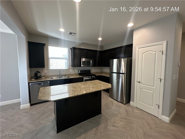 Photo - 7535 Earnshaw Ave